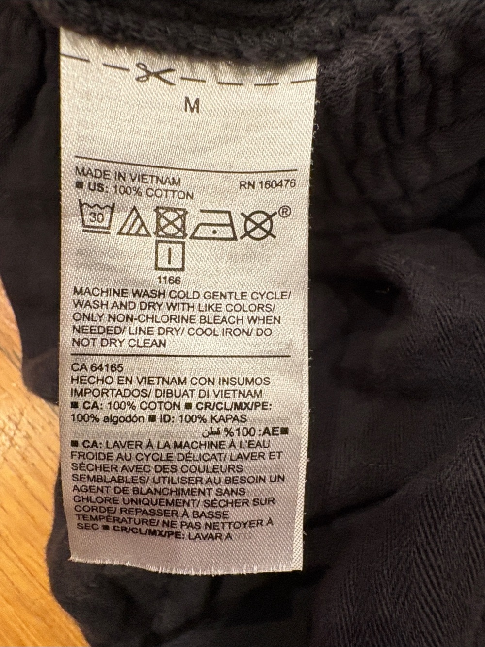 Old Navy Black Drawstring Jogger Pants - Picture 4 of 5